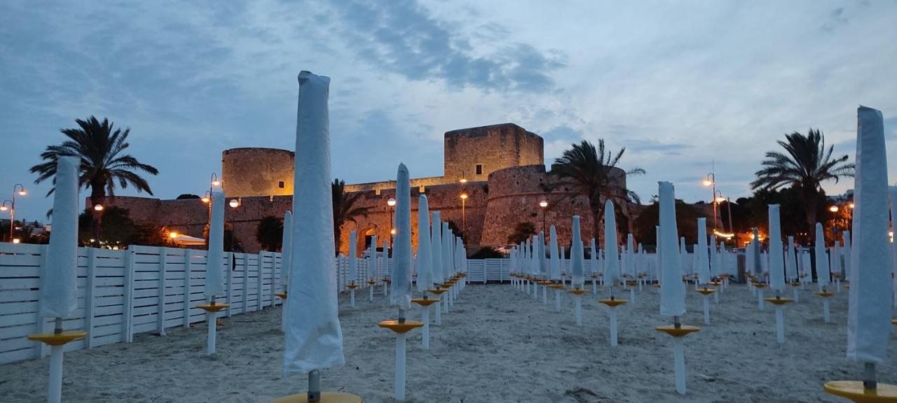 Dimora Della Marchesa - Al Duomo Lejlighed Manfredonia Eksteriør billede