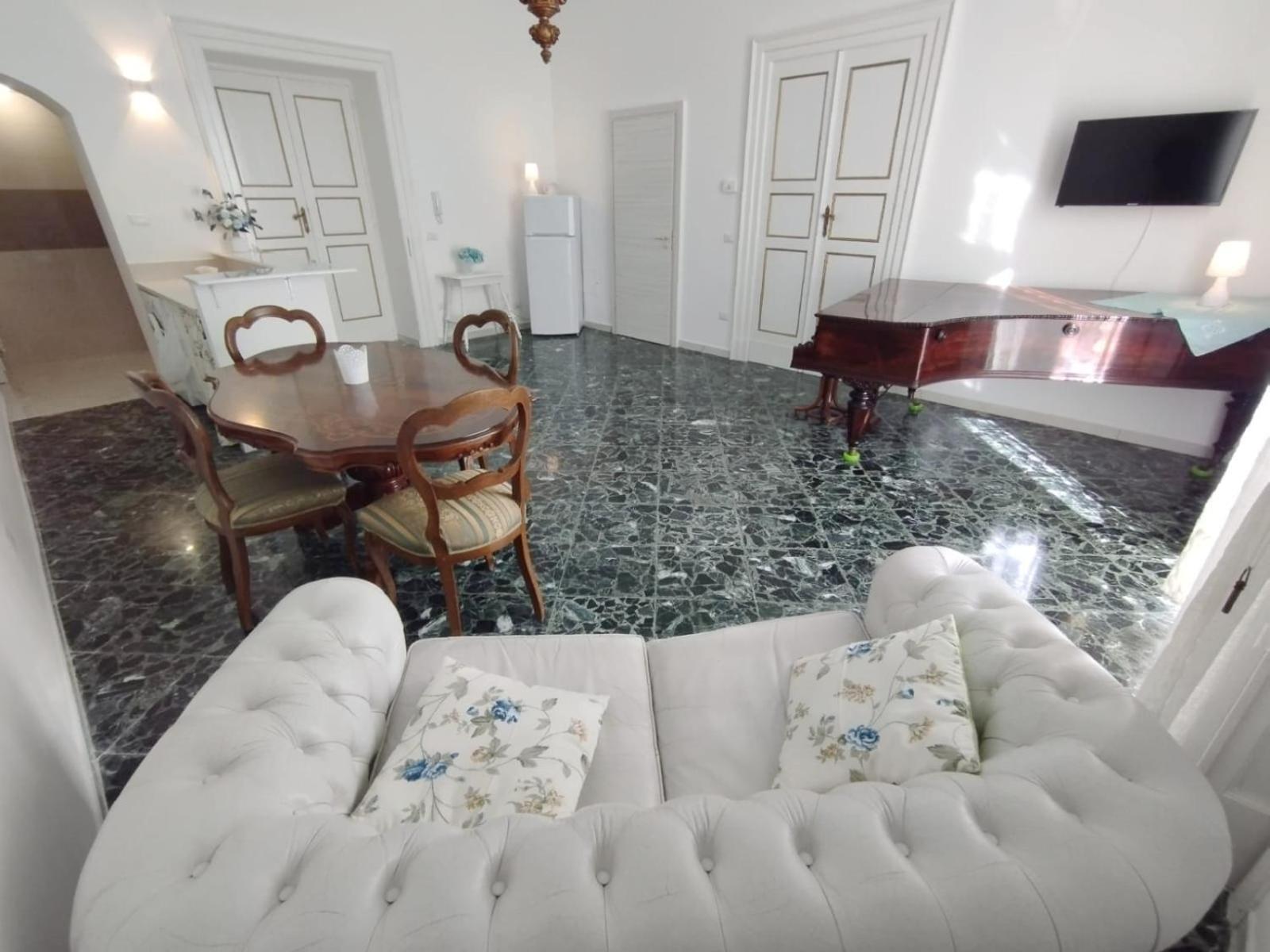 Dimora Della Marchesa - Al Duomo Lejlighed Manfredonia Eksteriør billede